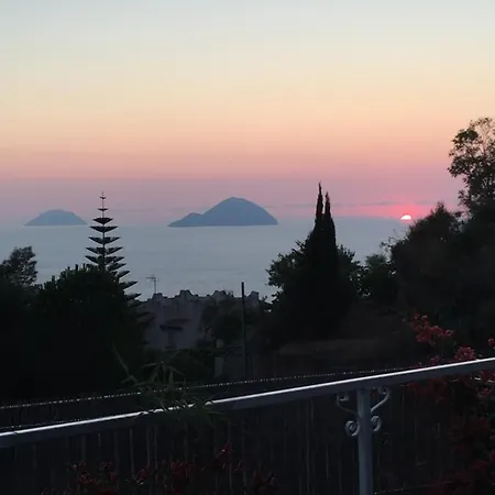 Casa Luce Ubytování v soukromí Lipari (Isola Lipari)