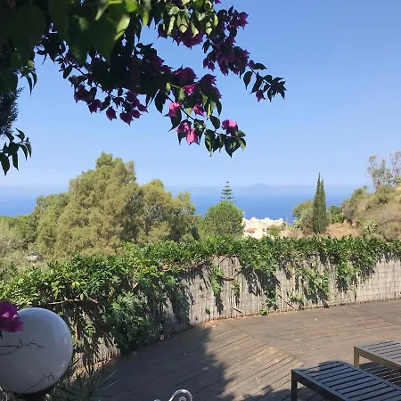 Casa Luce Ubytování v soukromí Lipari (Isola Lipari)